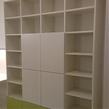 Гостиная с матовыми фасадами из МДФ